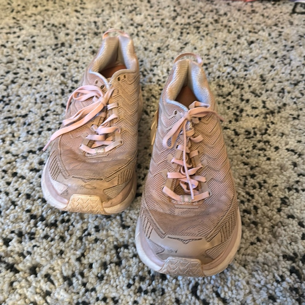 Hoka One One Outdoor Voices Clifton Size 8.5 Pink GUC